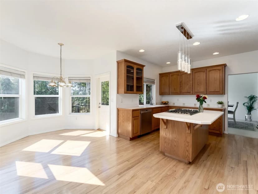 Property photo for 304 Ne 14th Avenue, Battle Ground photo 9