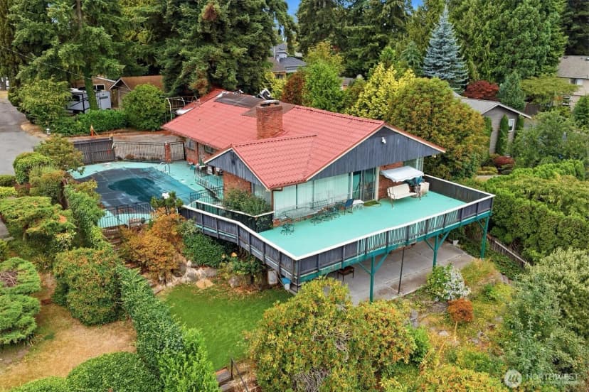 Property photo for 2444 72nd Avenue Se, Mercer Island photo 15