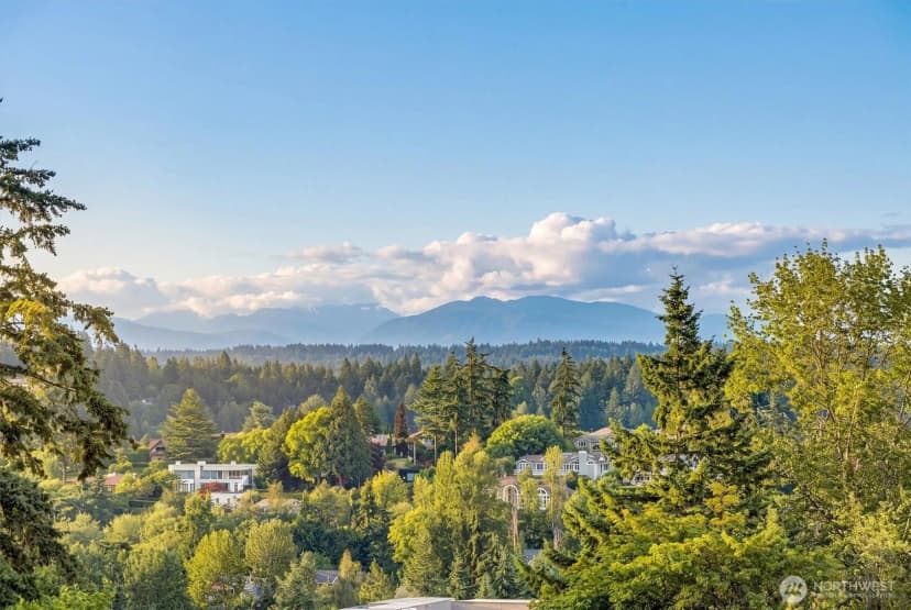 Property photo for 2444 72nd Avenue Se, Mercer Island photo 12