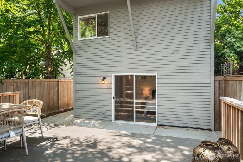 Property photo for 4054 54th Avenue Sw, Seattle photo 29