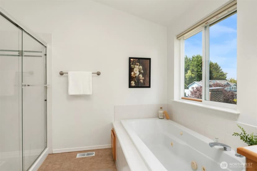 Property photo for 4054 54th Avenue Sw, Seattle photo 18