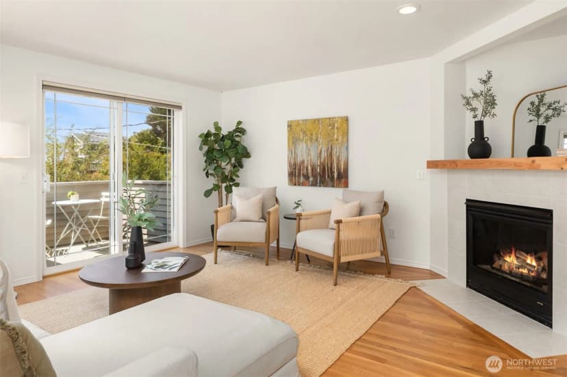 Property photo for 4054 54th Avenue Sw, Seattle photo 4