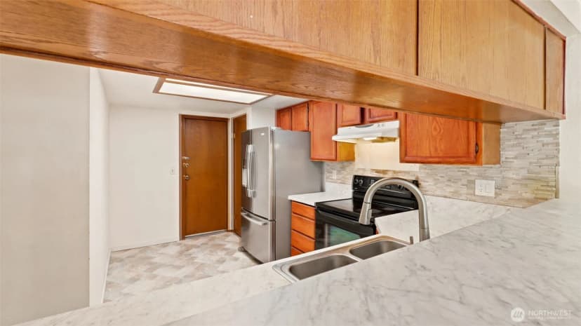 Property photo for 24931 109th Place Se #48b, Kent photo 11