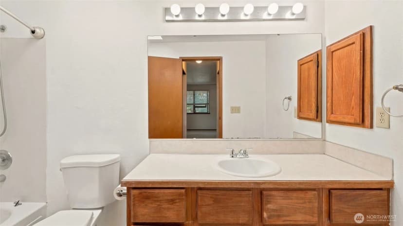 Property photo for 24931 109th Place Se #48b, Kent photo 24