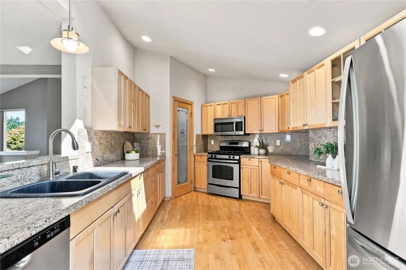 Property photo for 274 Colman Drive, Port Townsend photo 11