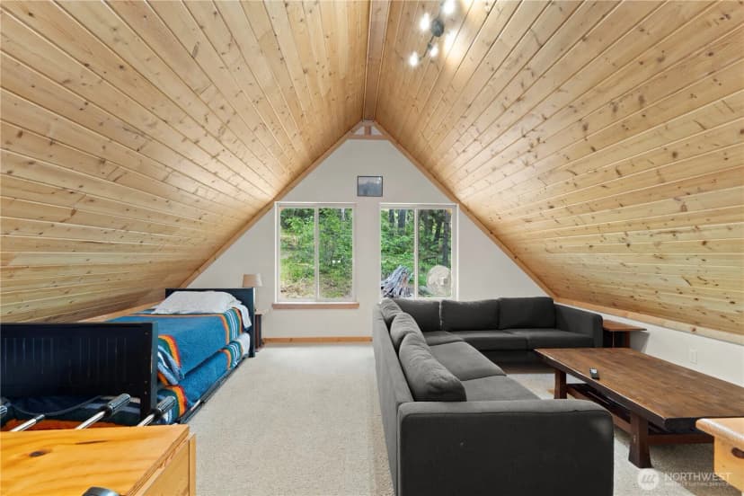 Property photo for 1302 Pine Loch Sun Drive, Ronald photo 14