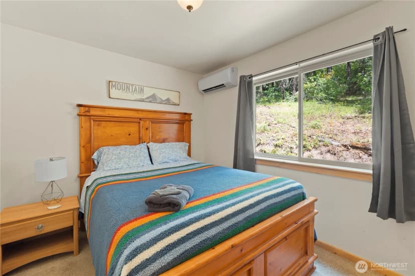Property photo for 1302 Pine Loch Sun Drive, Ronald photo 9