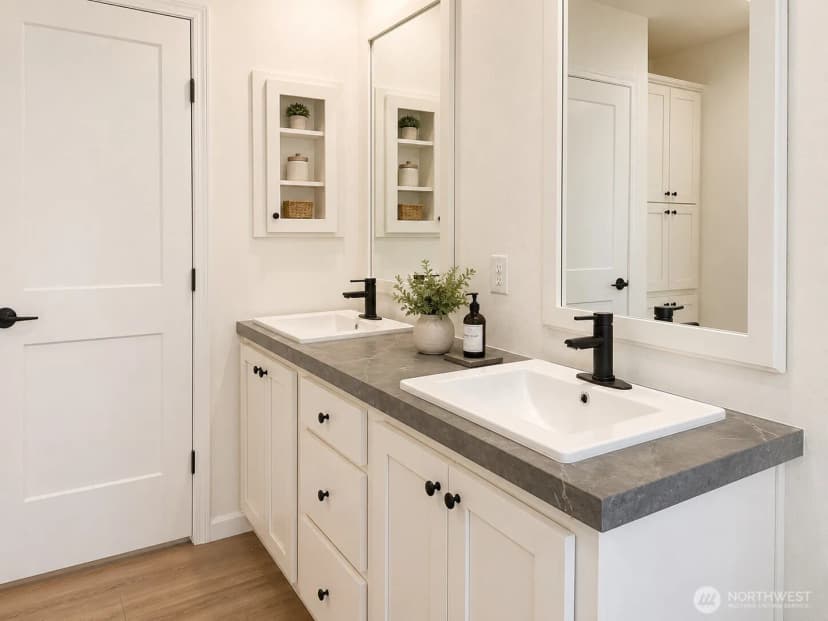 Property photo for 2113 Glacier Street #81, Enumclaw photo 15