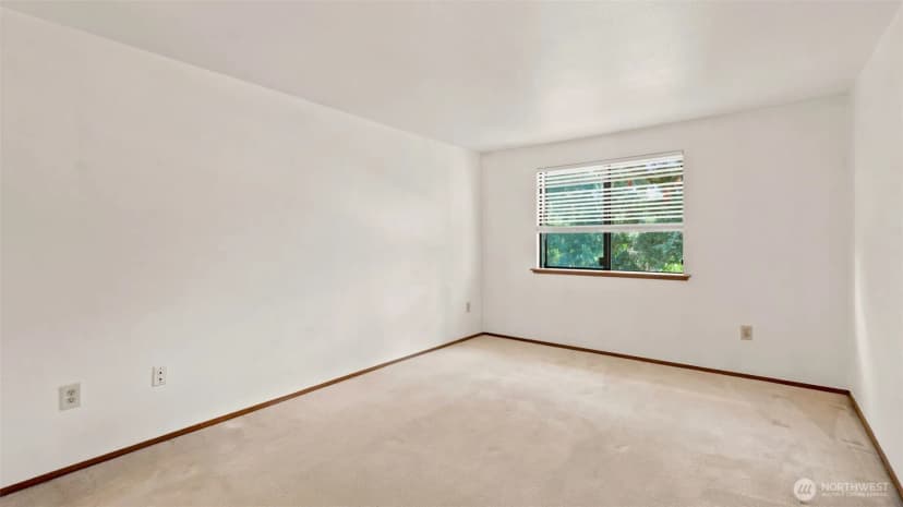Property photo for 24931 109th Place Se #48b, Kent photo 21