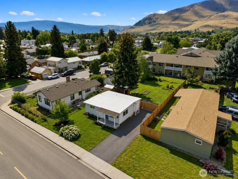 Property photo for 119 W Gibson Avenue, Chelan photo 39