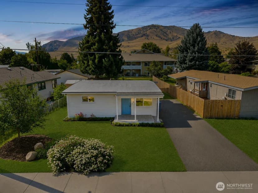 Property photo for 119 W Gibson Avenue, Chelan photo 22