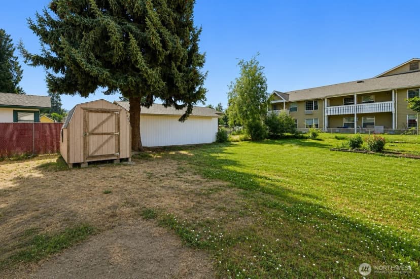 Property photo for 119 W Gibson Avenue, Chelan photo 40
