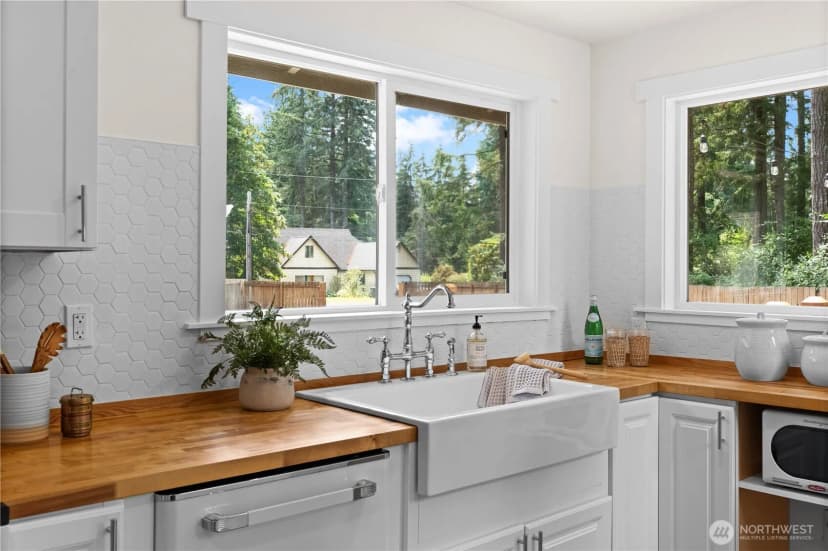 Property photo for 14021 133rd Street Nw, Gig Harbor photo 14