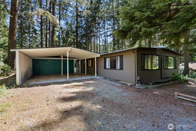 Property photo for 14011 Hollyburn Lane Nw, Gig Harbor photo 2