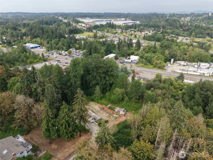 Property photo for 321 68th Avenue E, Tacoma photo 8