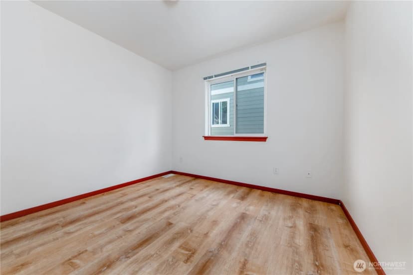Property photo for 1102 Chestnut Street, Everett photo 8