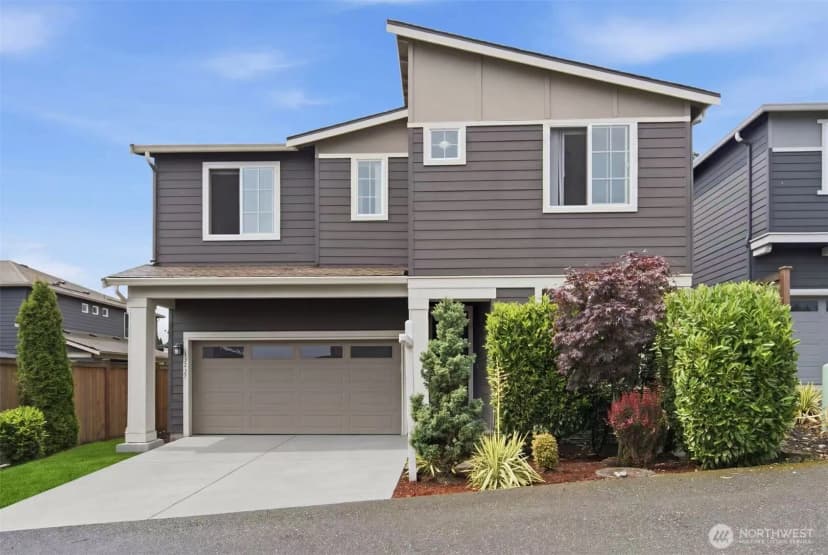 Property photo for 12929 136th Ct Ne, Kirkland