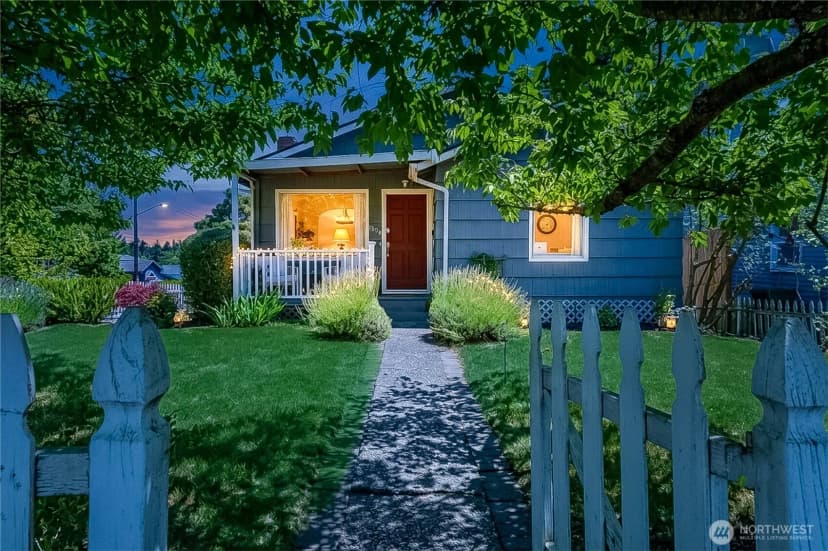 Property photo for 8526 17th Avenue Ne, Seattle