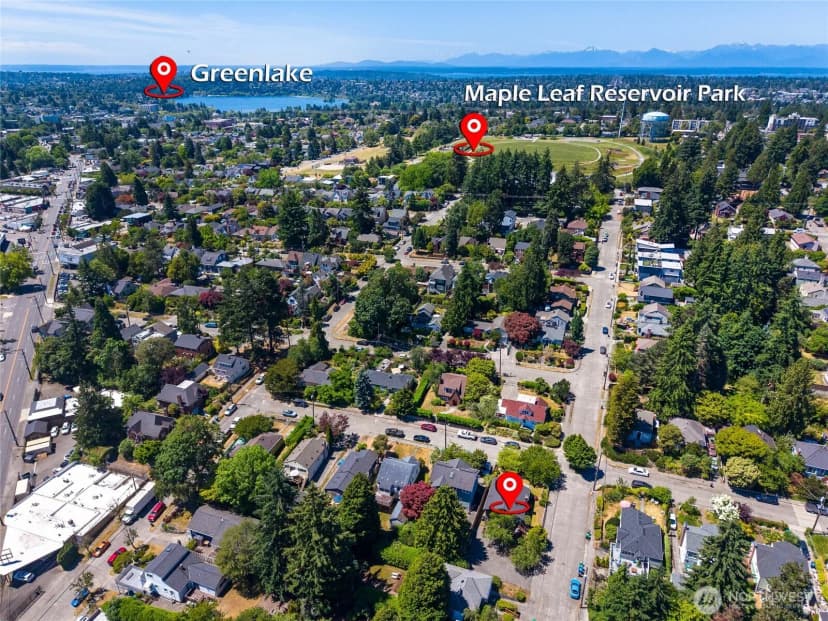 Property photo for 8526 17th Avenue Ne, Seattle photo 36