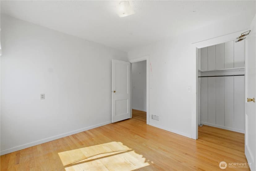 Property photo for 8643 Yakima Avenue S, Tacoma photo 17