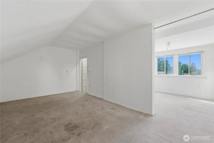 Property photo for 8643 Yakima Avenue S, Tacoma photo 24