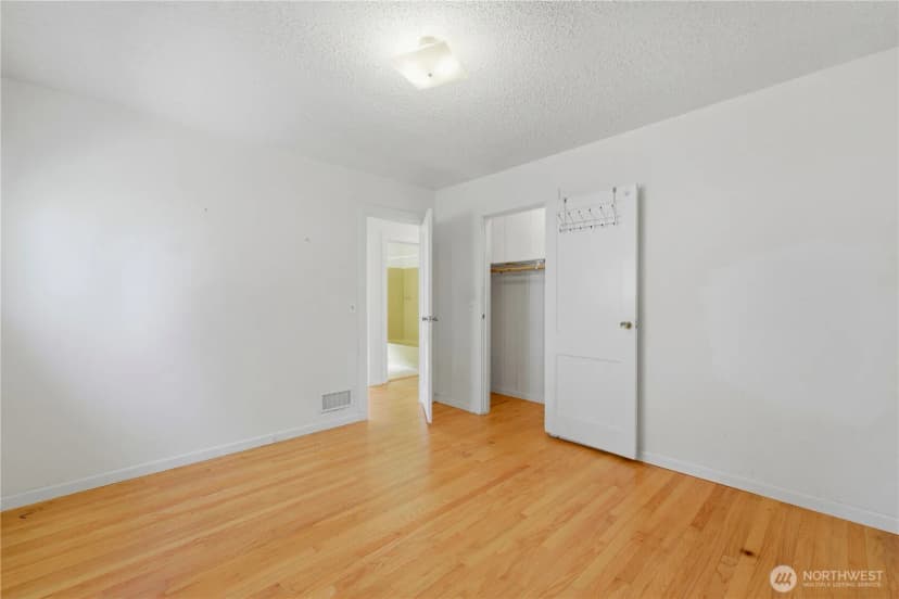 Property photo for 8643 Yakima Avenue S, Tacoma photo 19