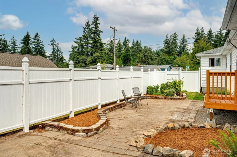 Property photo for 813 N 16th Avenue, Kelso photo 26