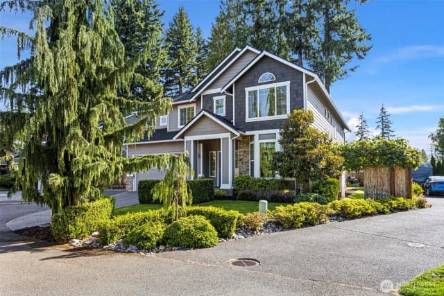 Property photo for 3904 172nd Street Sw, Lynnwood photo 2