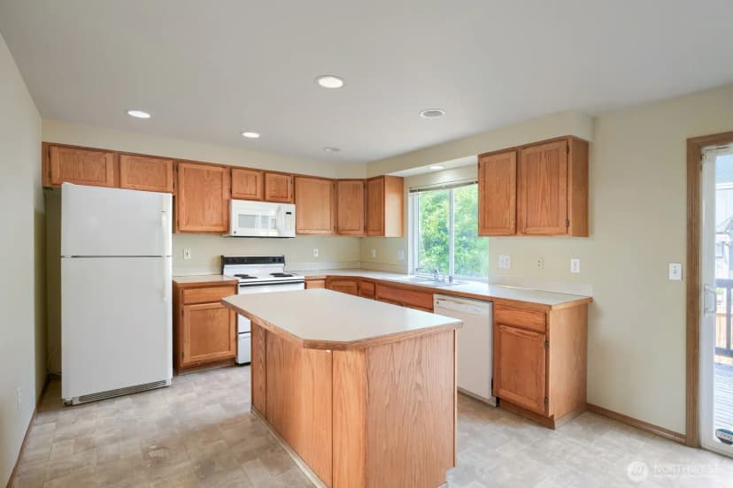 Property photo for 17809 112th Avenue Se, Renton photo 8