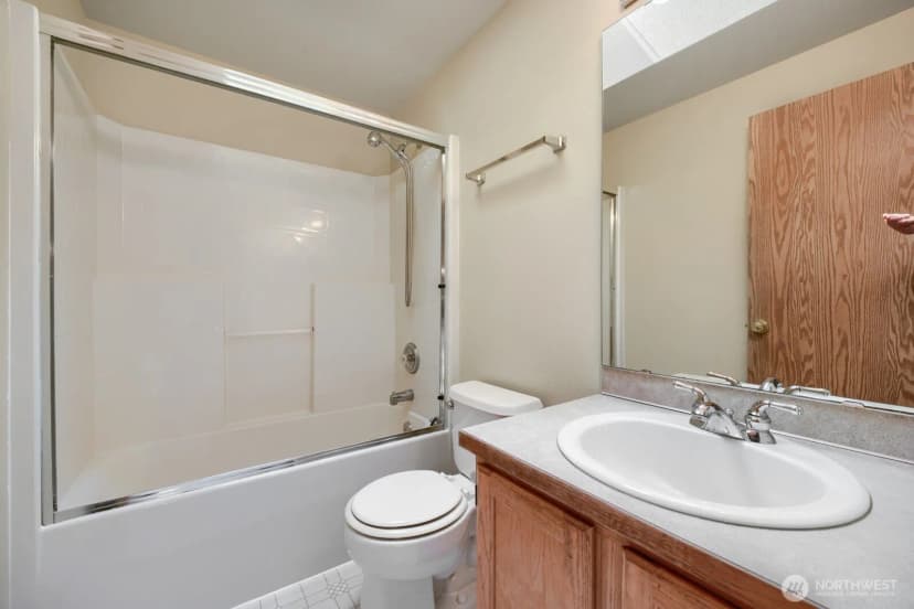Property photo for 17809 112th Avenue Se, Renton photo 19