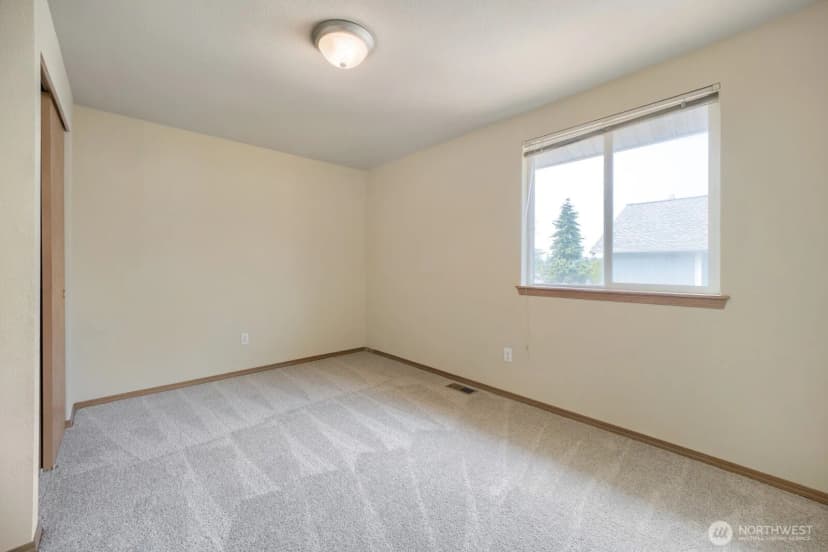 Property photo for 17809 112th Avenue Se, Renton photo 16
