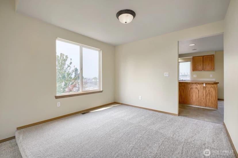 Property photo for 17809 112th Avenue Se, Renton photo 7