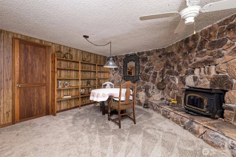 Property photo for 910 E St Andrews Drive, Shelton photo 21