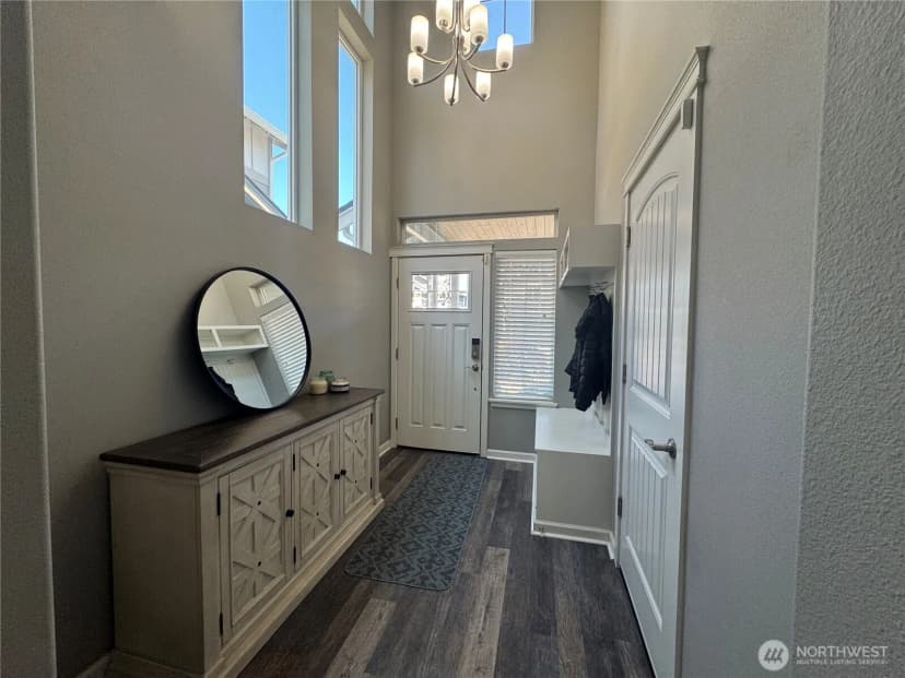 Property photo for 3910 Maritime Drive Sw, Bremerton photo 2