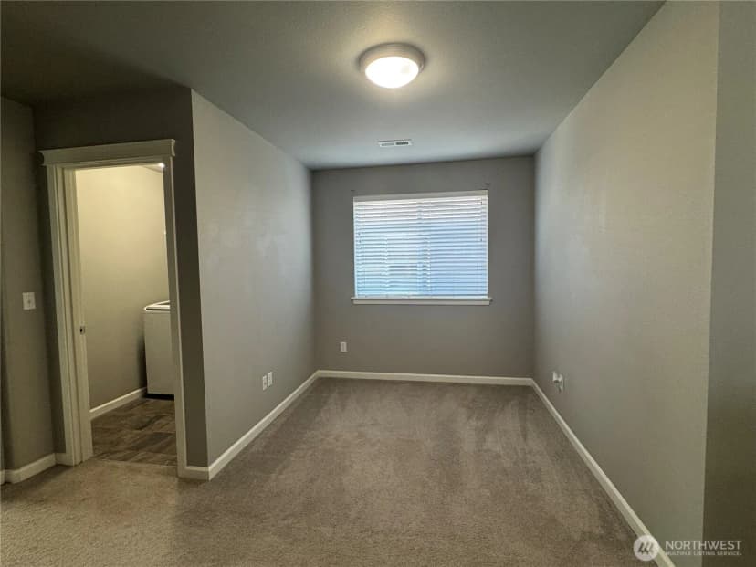 Property photo for 3910 Maritime Drive Sw, Bremerton photo 13