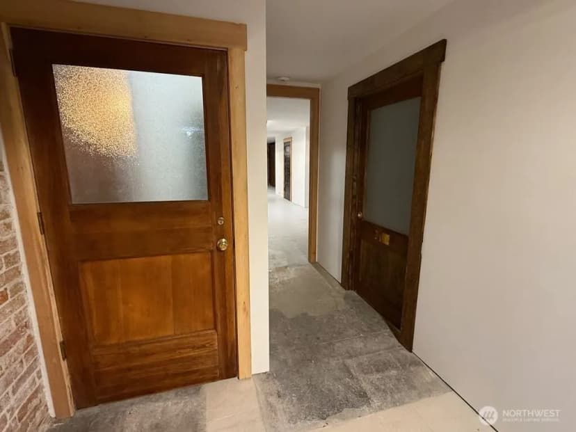 Property photo for 358 E Main Street, Dayton photo 18