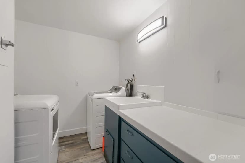 Property photo for 11502 93rd Avenue Sw, Lakewood photo 29