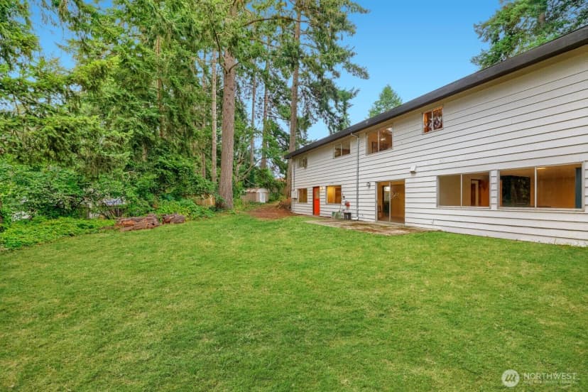 Property photo for 11502 93rd Avenue Sw, Lakewood photo 35
