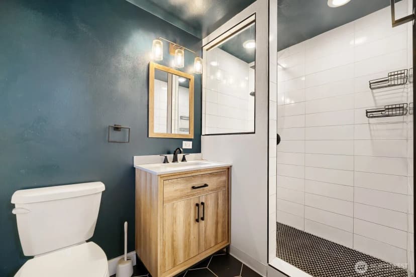 Property photo for 11502 93rd Avenue Sw, Lakewood photo 16
