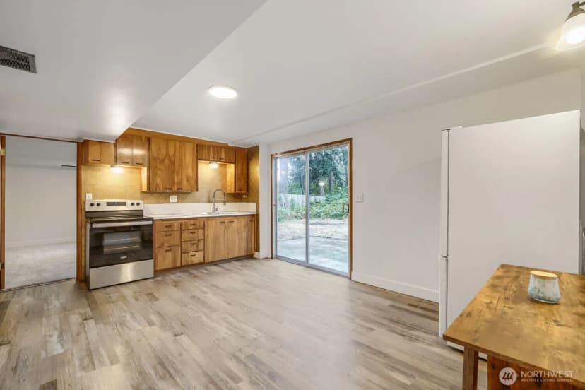 Property photo for 11502 93rd Avenue Sw, Lakewood photo 20