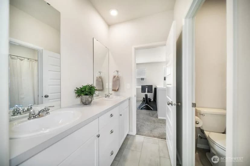 Property photo for 1235 Panoramic Loop, Bremerton photo 30