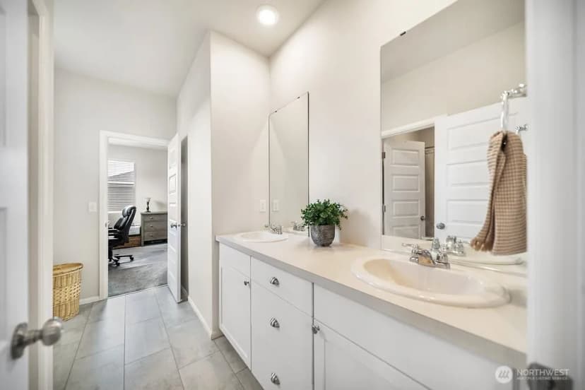 Property photo for 1235 Panoramic Loop, Bremerton photo 31