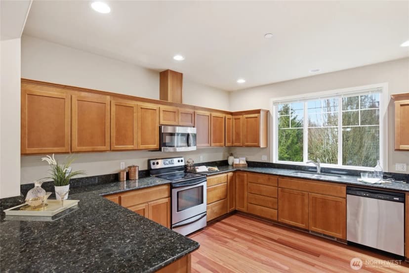 Property photo for 16415 48th Avenue W #a2, Edmonds photo 11