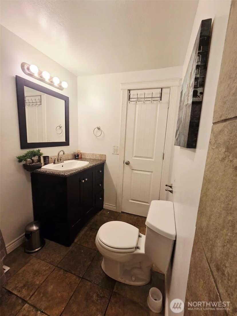 Property photo for 13711 Vickery Avenue E, Tacoma photo 29