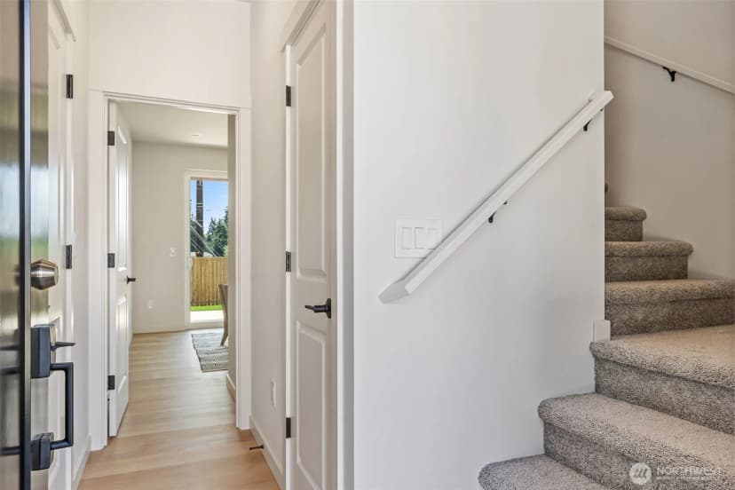 Property photo for 2312 75th Street Se #c, Everett photo 2
