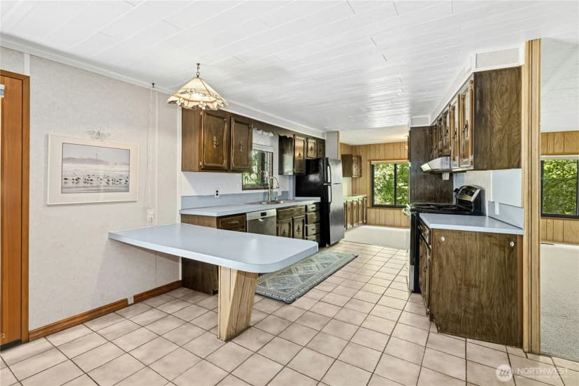 Property photo for 19301 Viking Avenue Nw, Poulsbo photo 16