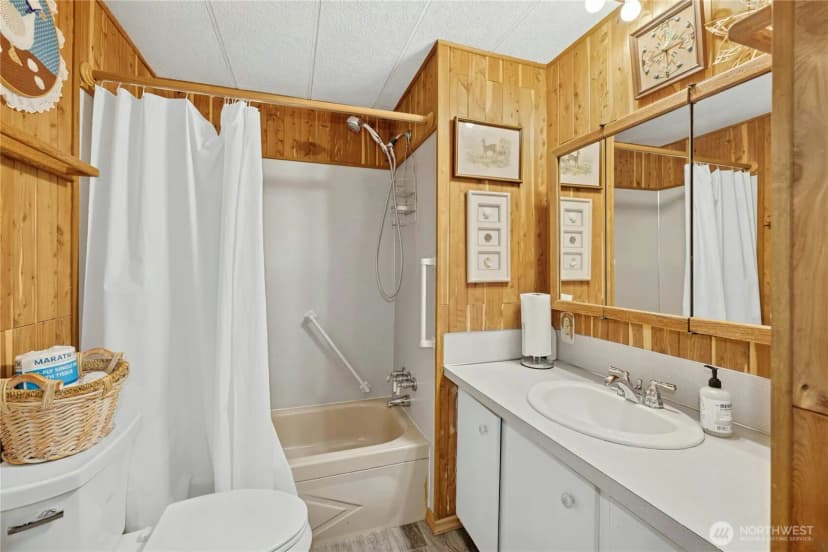 Property photo for 19301 Viking Avenue Nw, Poulsbo photo 18