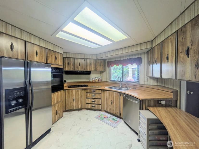 Property photo for 201 Union Avenue Se #160, Renton photo 11