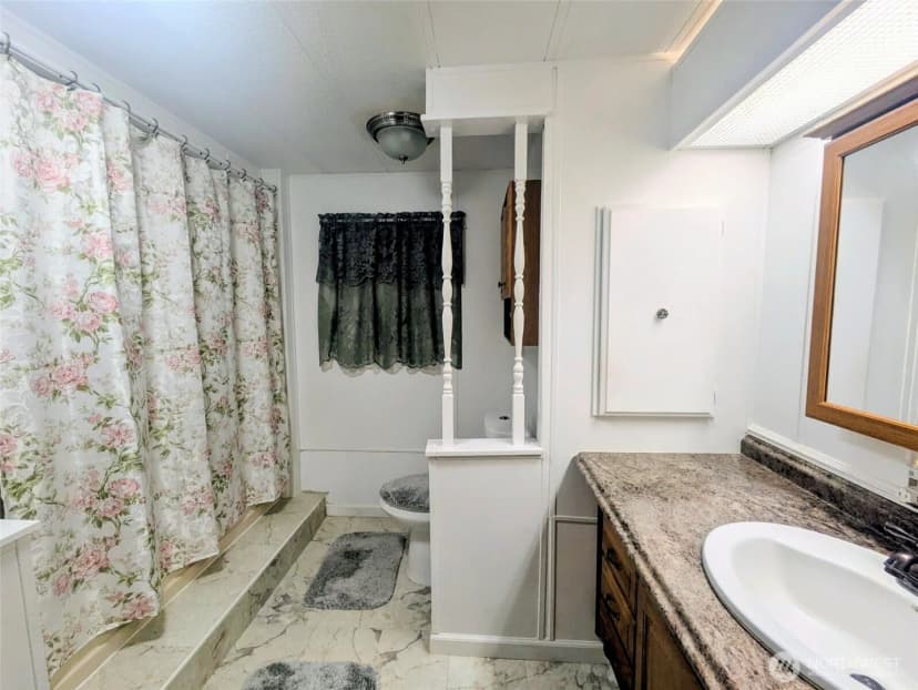 Property photo for 201 Union Avenue Se #160, Renton photo 16