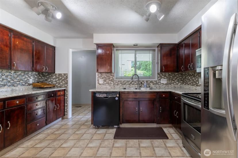 Property photo for 5211 W Myrtlewood Court, Spokane photo 5